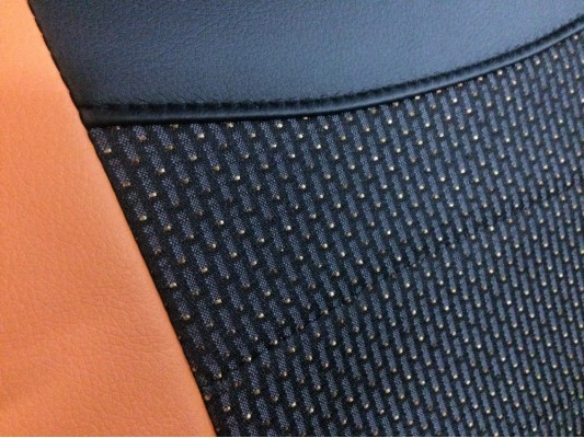 Авточехлы на Lada Kalina 2 Авточехлы на Lada Kalina 2