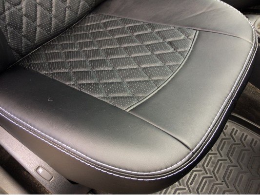 Авточехлы на Nissan Terrano Авточехлы на Nissan Terrano